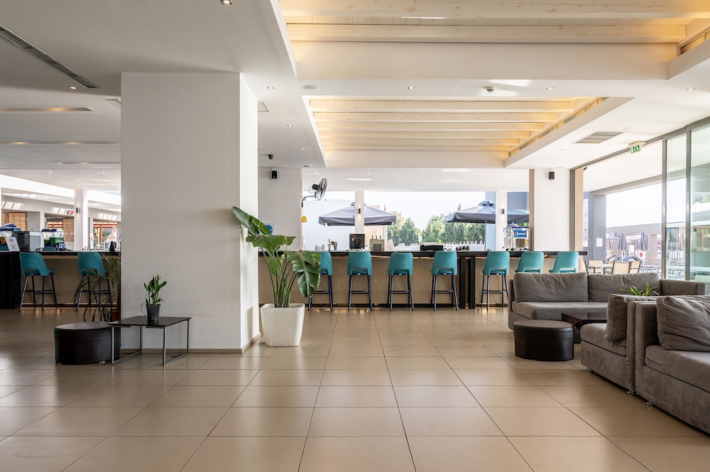 Atlantica Mikri Poli Kos — Restaurant & bars in Kardamena, South Aegean