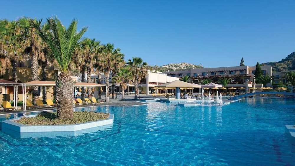 Porto Bello Beach - All Inclusive — Swimming pool in Kos Town, South Aegean