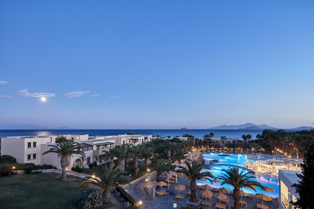 Porto Bello Beach - All Inclusive — Swimming pool in Kos Town, South Aegean