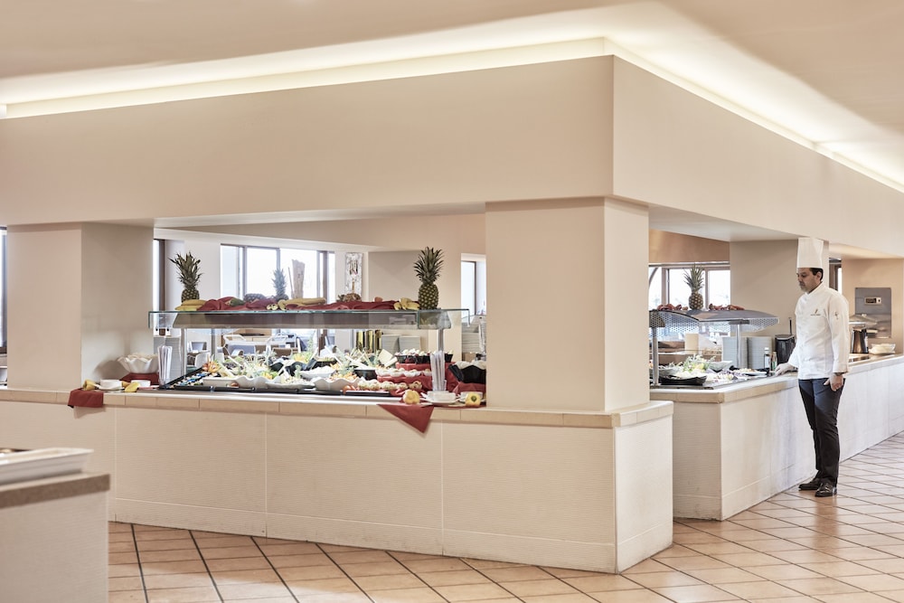 Porto Bello Beach - All Inclusive — Restaurant & bars in Kos Town, South Aegean