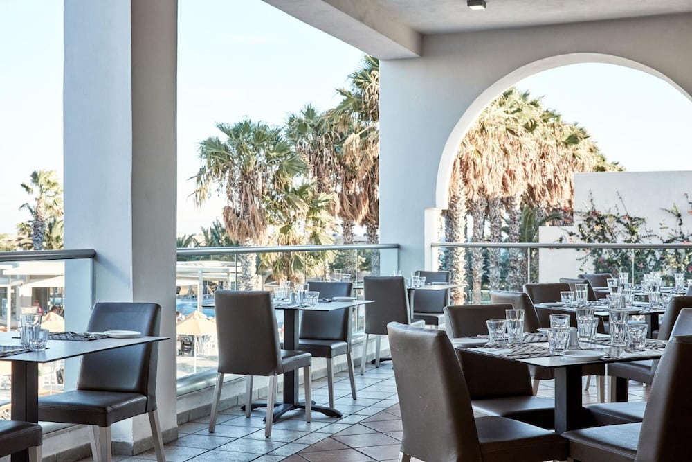 Porto Bello Beach - All Inclusive — Restaurant & bars in Kos Town, South Aegean