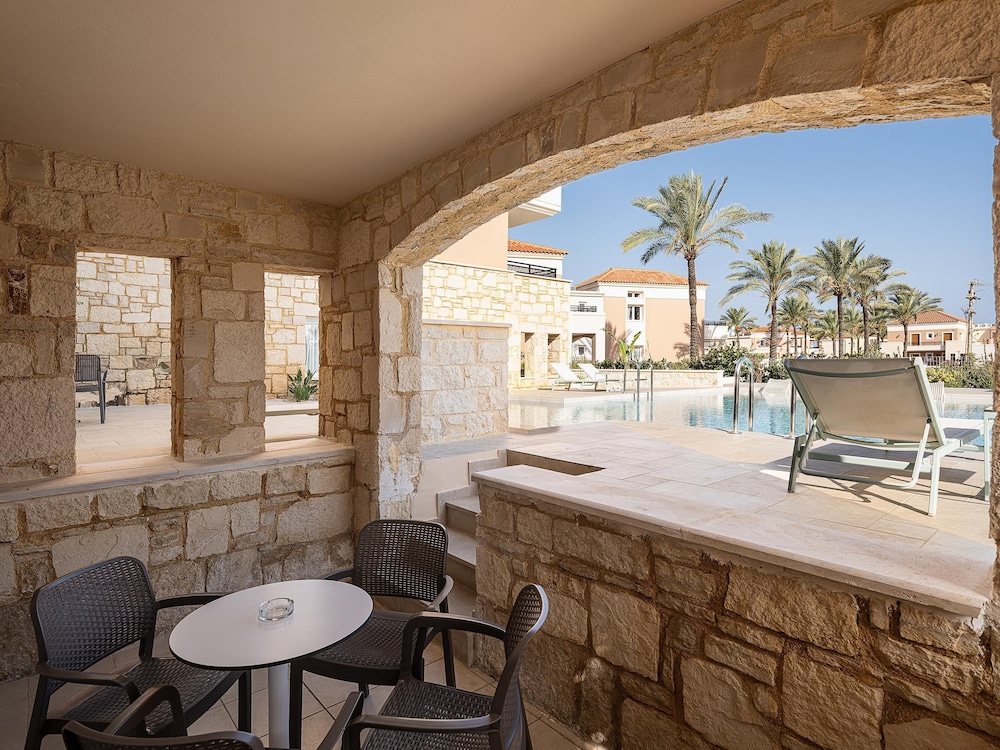 Caldera Beach — Outdoor in Gerani Chanion