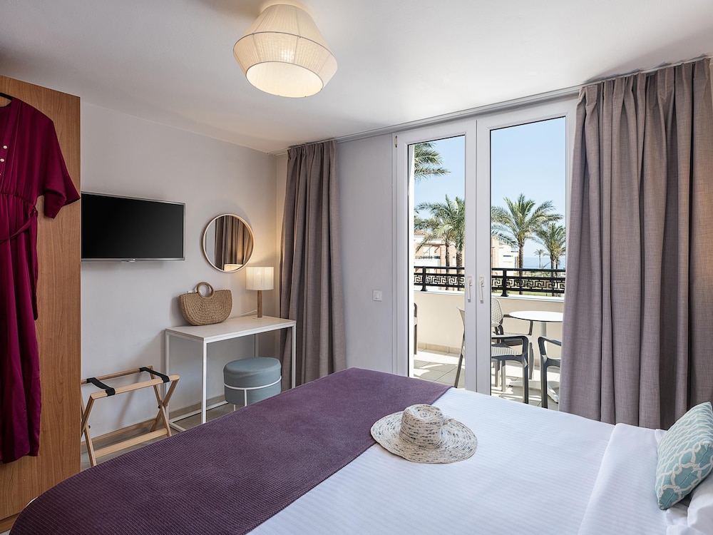Caldera Beach — Rooms in Gerani Chanion