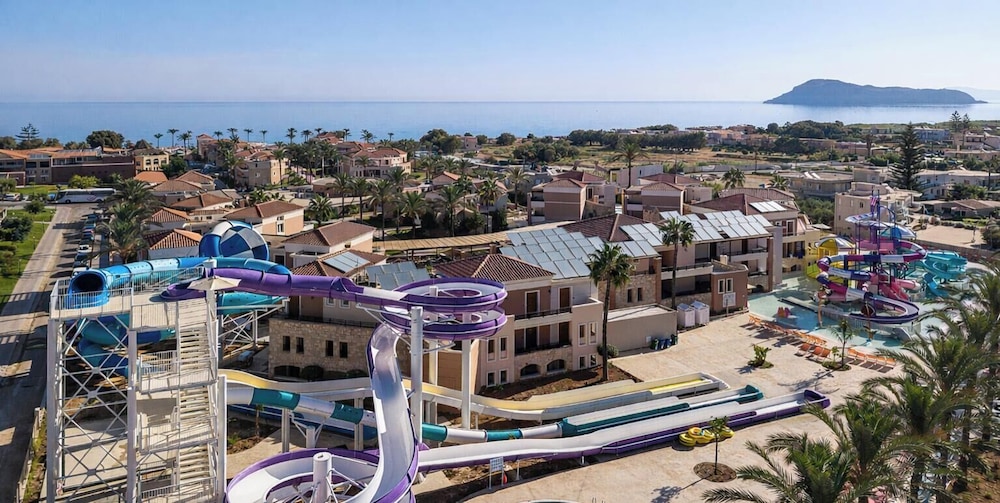 Caldera Beach — Pool in Gerani Chanion