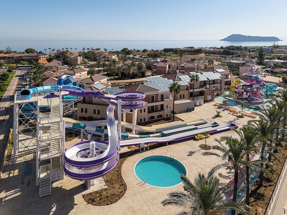Caldera Beach — Pool in Gerani Chanion