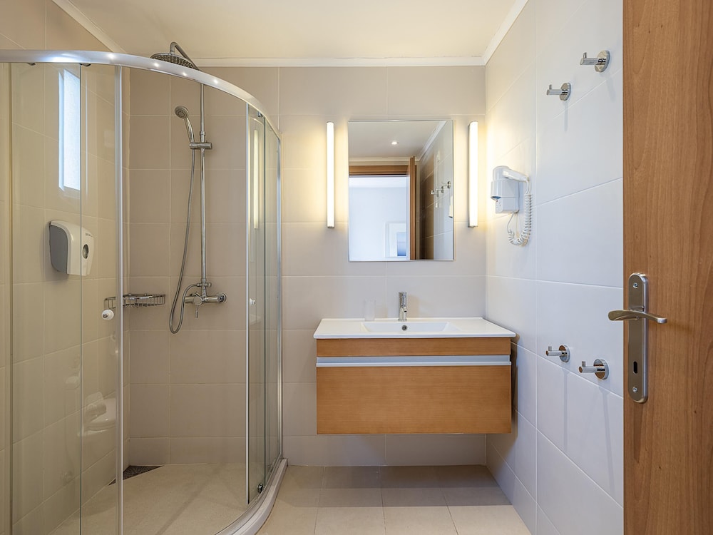 Caldera Beach — Rooms in Gerani Chanion