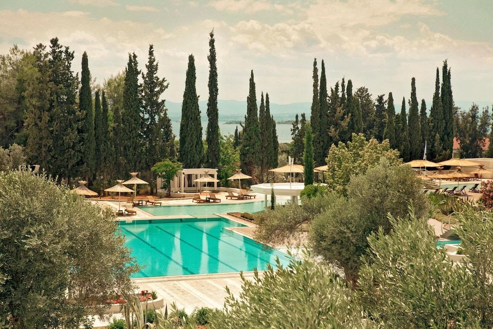 Zeus Eretria Resort