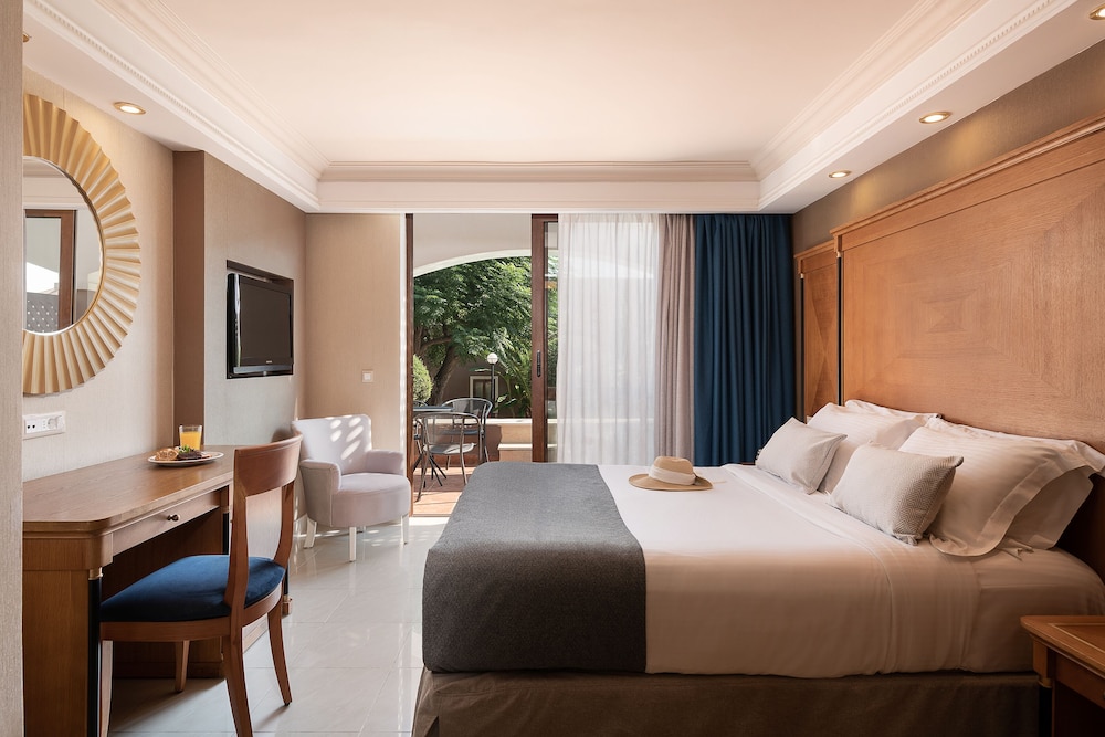 Caldera Creta Paradise — Hotel rooms in Platanias