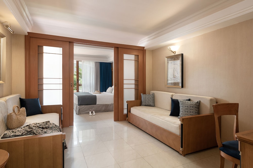Caldera Creta Paradise — Hotel rooms in Platanias