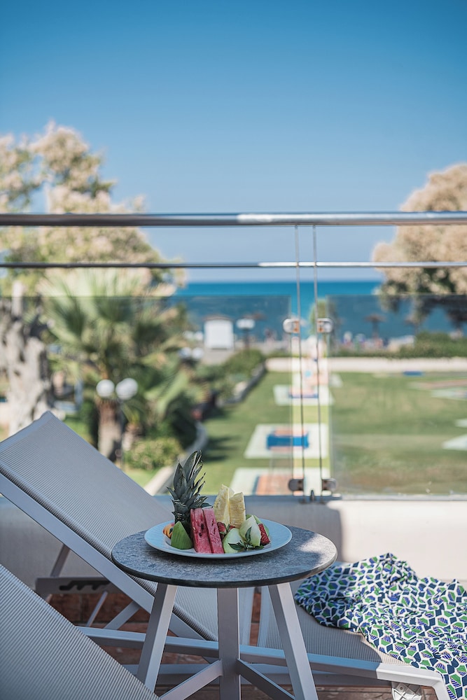 Caldera Creta Paradise — Hotel rooms in Platanias