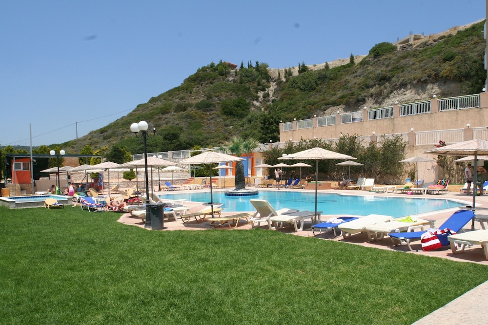 Diagoras Hotel — Pool in Faliraki, South Aegean