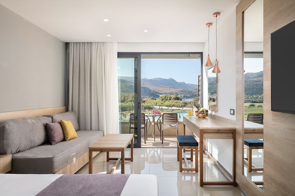 Galini Palace Resort Hotel - All Inclusive — Hotel rooms in Platanias