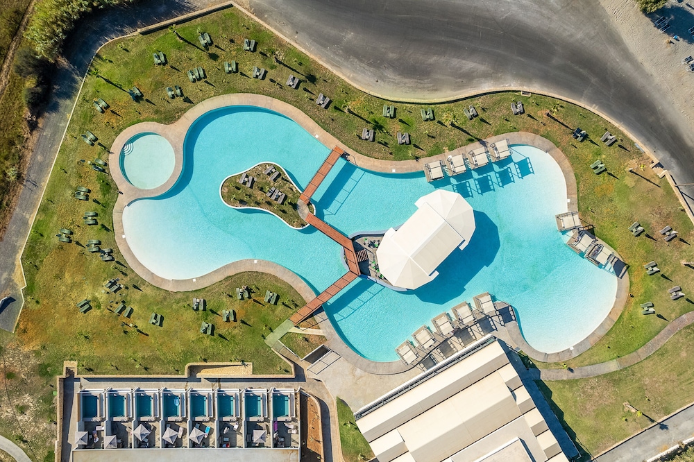 Galini Palace Resort Hotel - All Inclusive — Swimming pool in Platanias