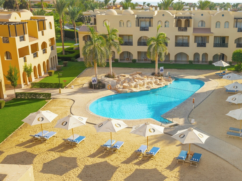 Stella Gardens Resort Makadi Bay - 24HRS All inclusive — Swimming pool in Makadi Bay, Red Sea