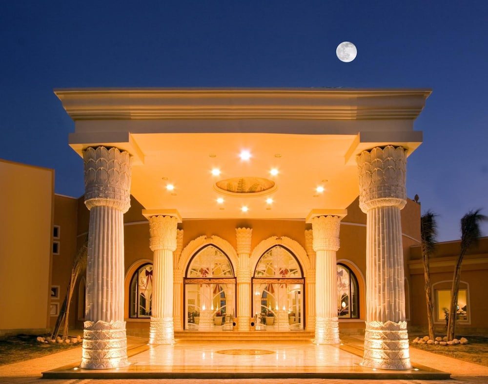 Sentido Caribbean World Soma Bay - All inclusive — Hotel building in Soma Bay, Red Sea