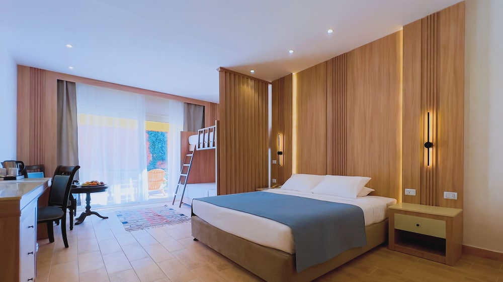 Sentido Caribbean World Soma Bay - All inclusive — Hotel rooms in Soma Bay, Red Sea