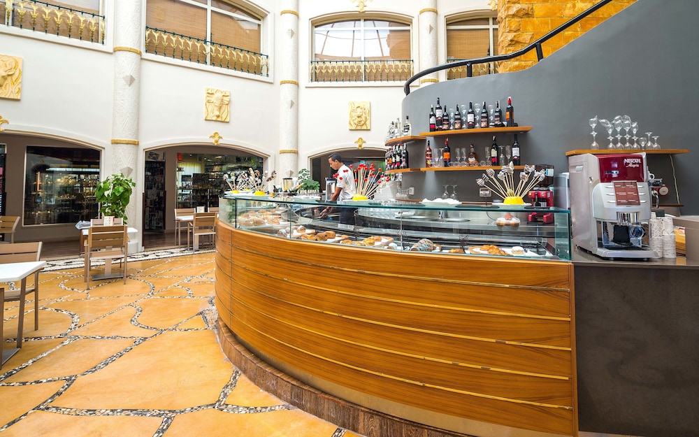 Sentido Caribbean World Soma Bay - All inclusive — Restaurant & bars in Soma Bay, Red Sea
