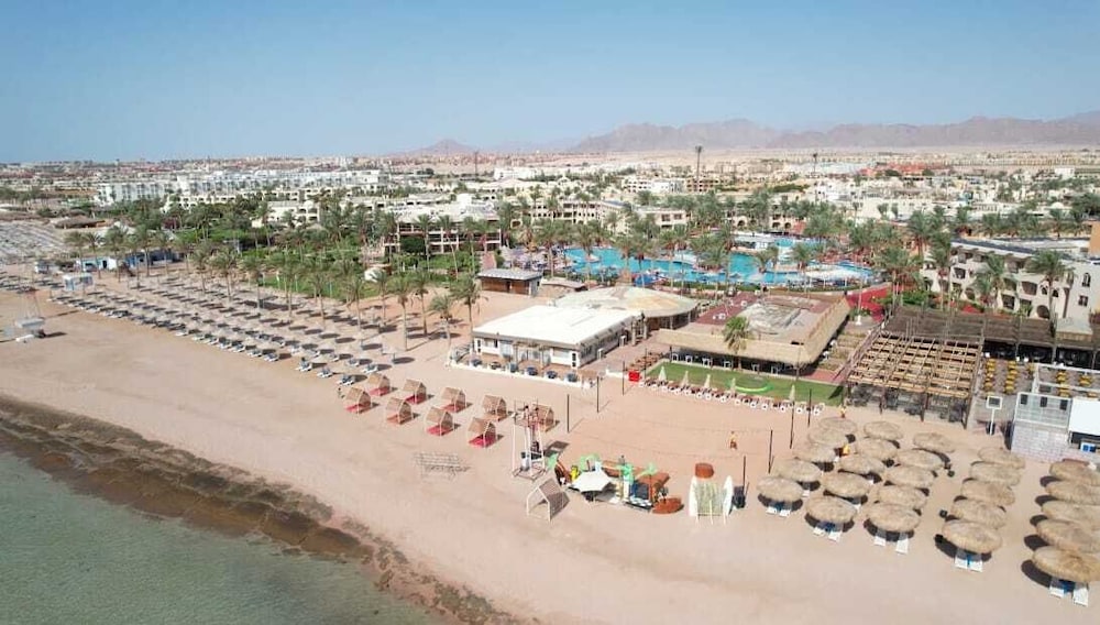 Edge Rotana Sea Beach — Beach in Sharm El Sheikh, Red Sea