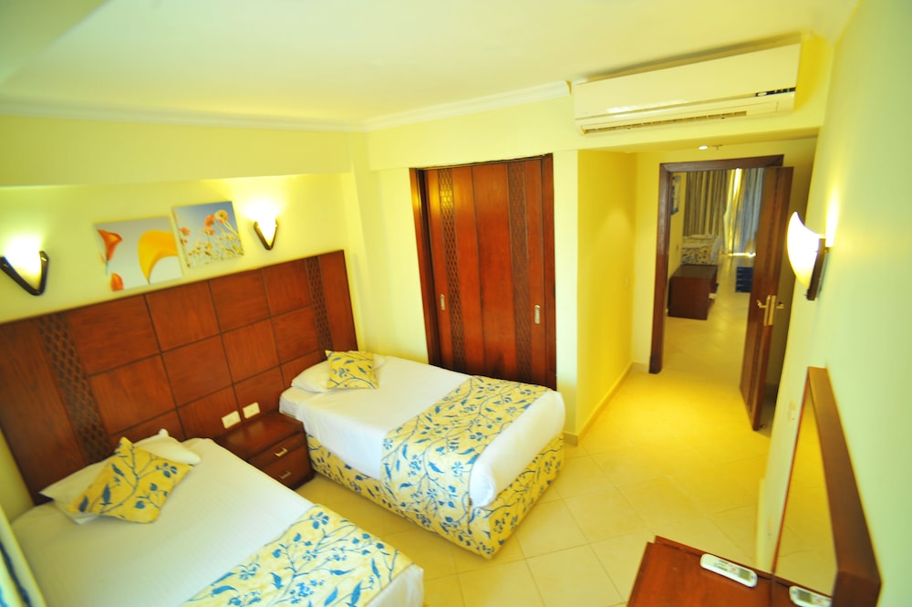 Edge Rotana Sea Beach — Hotel rooms in Sharm El Sheikh, Red Sea