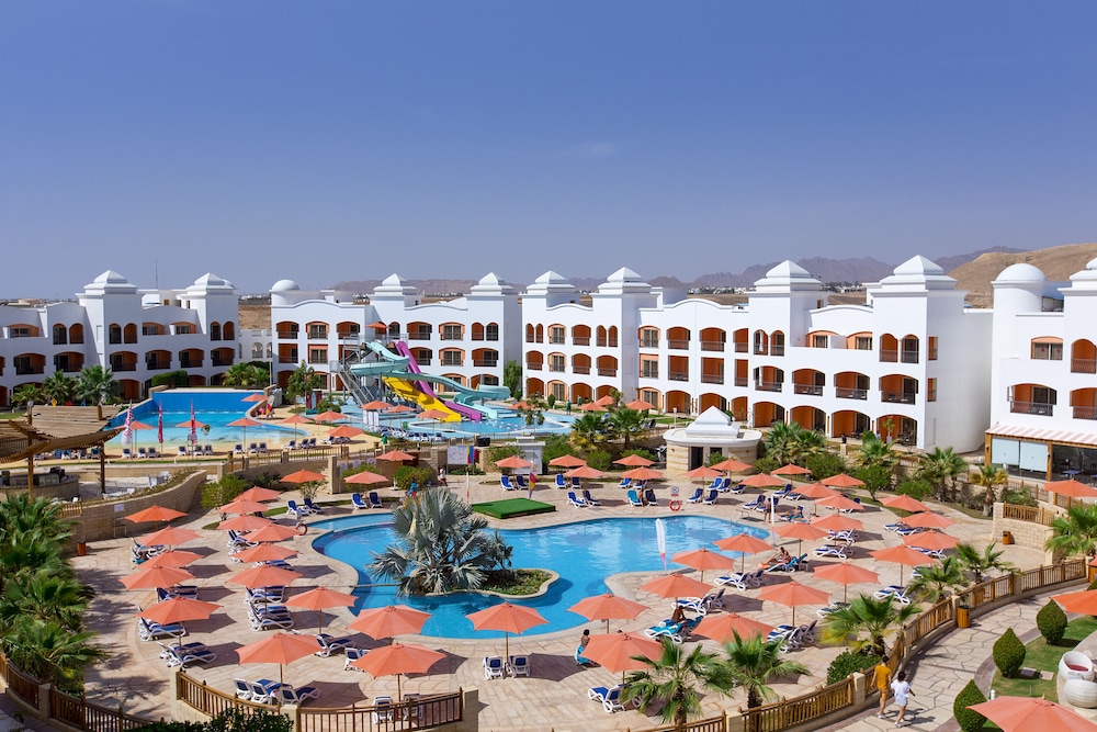 Naama Waves Hotel