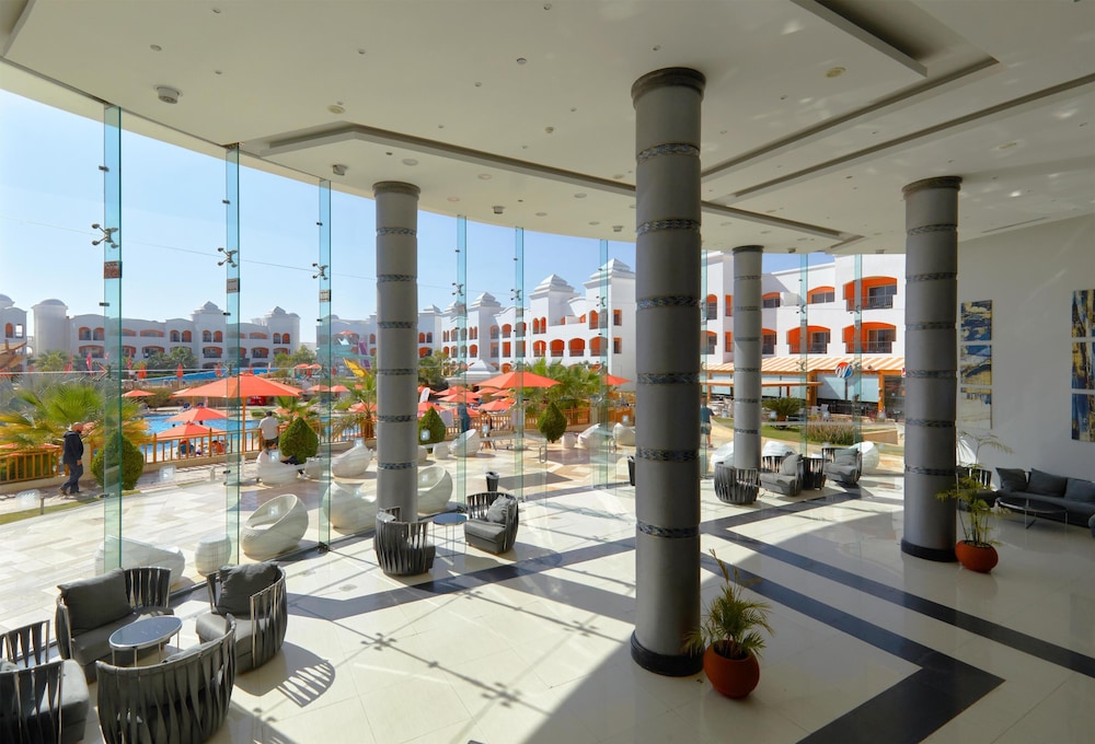 Naama Waves Hotel — Hotel building in Sharm El Sheikh, Red Sea