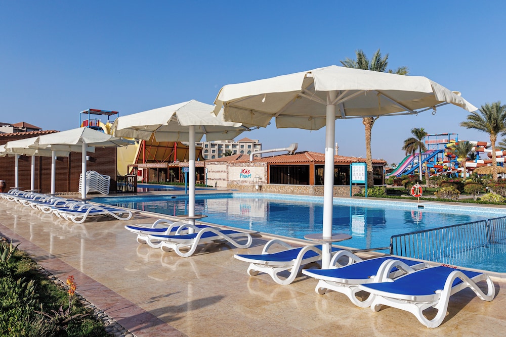 SUNRISE Solara Aqua park Resort — Attractions for children in Hurghada, Red Sea