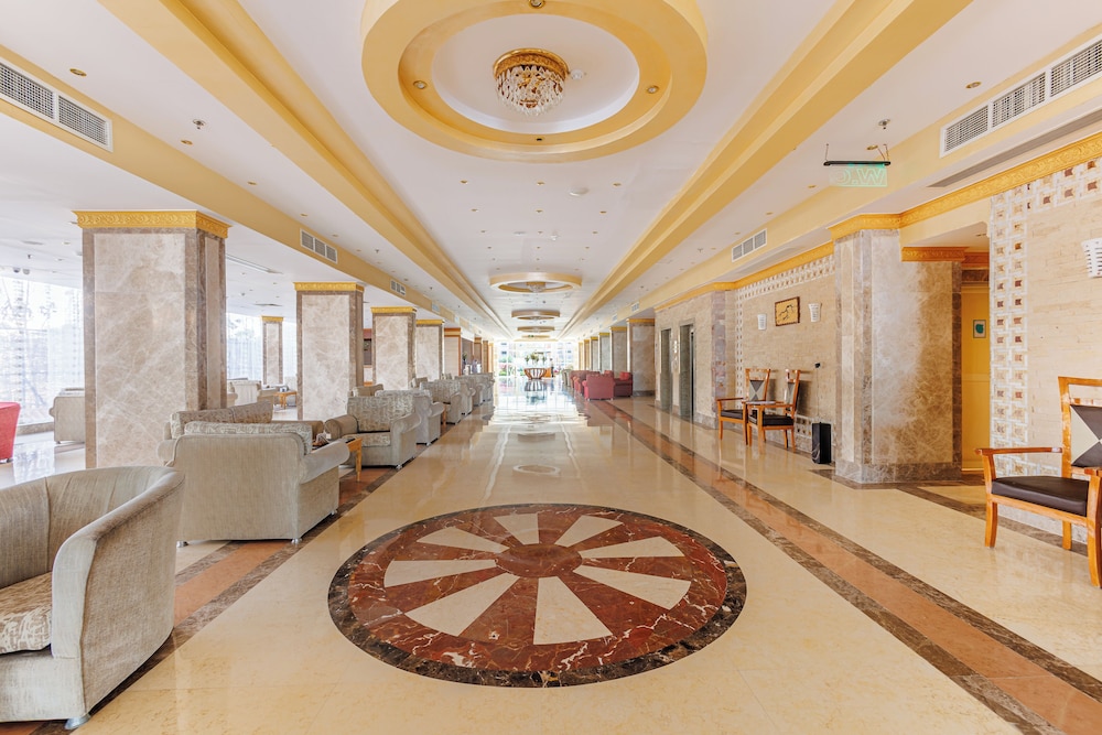 SUNRISE Solara Aqua park Resort — Hotel building in Hurghada, Red Sea
