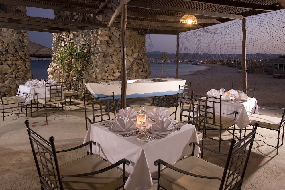 Eagle's Paradise Beach Resort Abu Soma — Restaurant & bars in Safaga, Red Sea
