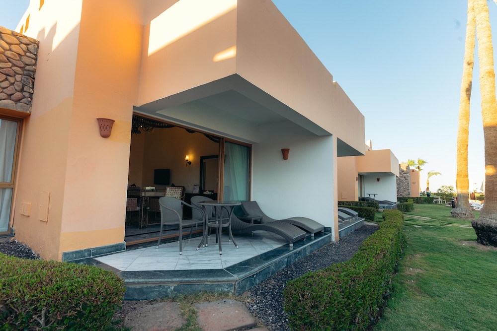 Nubian Island, Families and Couples only — Hotel building in Sharm El Sheikh, Red Sea