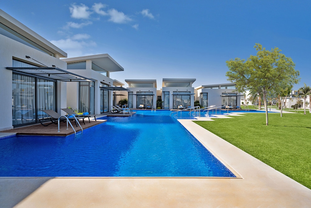 Rixos Premium Magawish Suites and Villas — Swimming pool in Hurghada, Red Sea