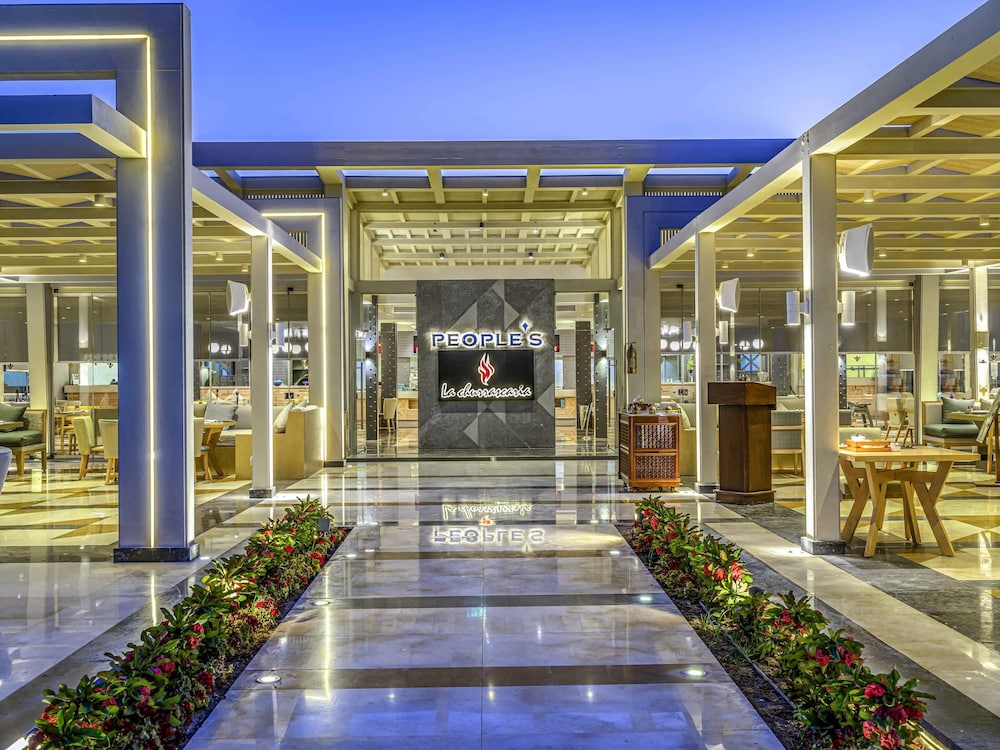 Rixos Premium Magawish Suites and Villas — Restaurant & bars in Hurghada, Red Sea