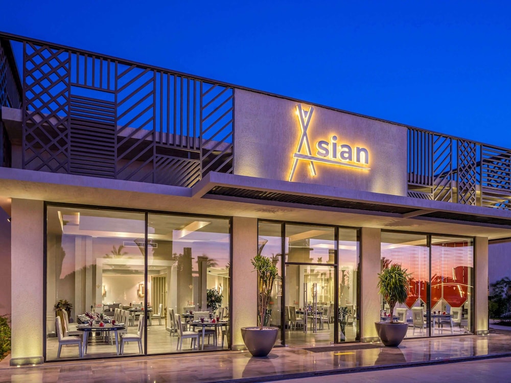 Rixos Premium Magawish Suites and Villas — Restaurant & bars in Hurghada, Red Sea