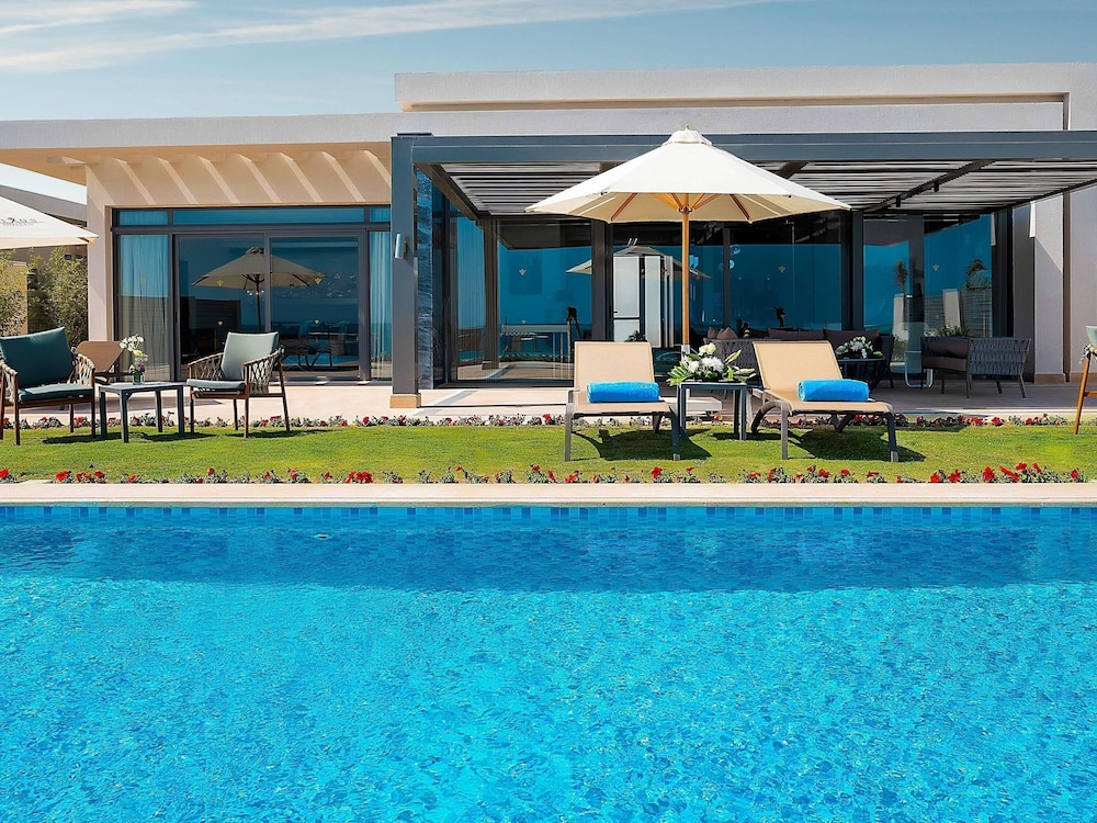 Rixos Premium Magawish Suites and Villas — Swimming pool in Hurghada, Red Sea