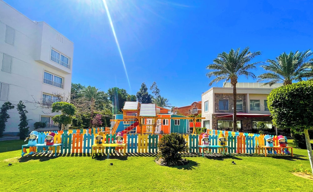 JAZ Soma Beach — Attractions for children in Soma Bay, Red Sea