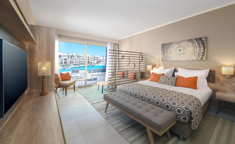 Steigenberger Resort Ras Soma — Hotel rooms in Soma Bay, Red Sea