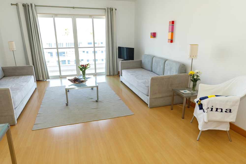 Marina Club Suite Hotel — Hotel rooms in Lagos, Faro