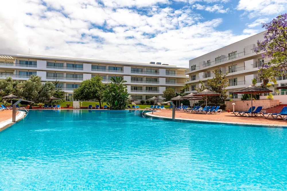 Marina Club Suite Hotel