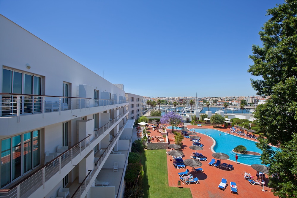 Marina Club Suite Hotel — Swimming pool in Lagos, Faro