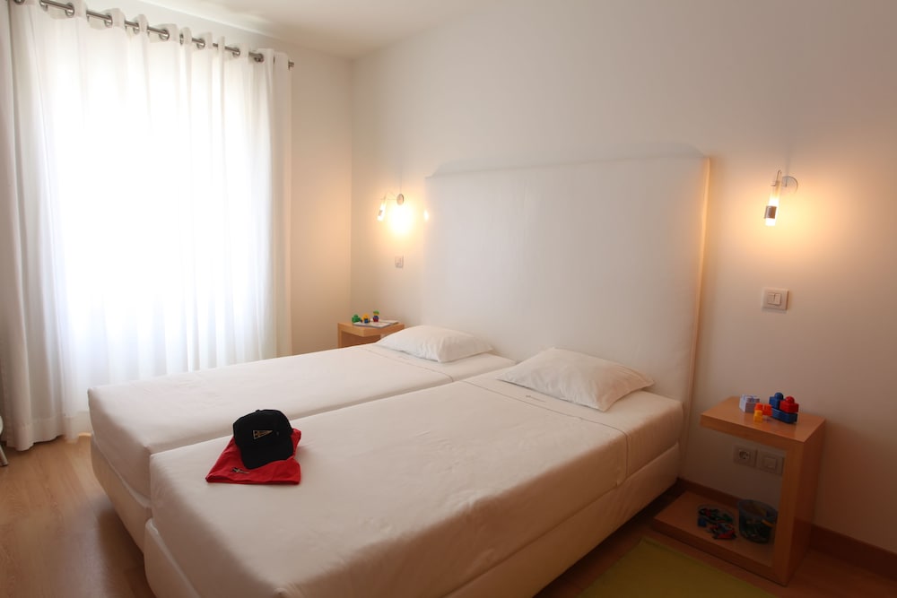 Marina Club Suite Hotel — Hotel rooms in Lagos, Faro