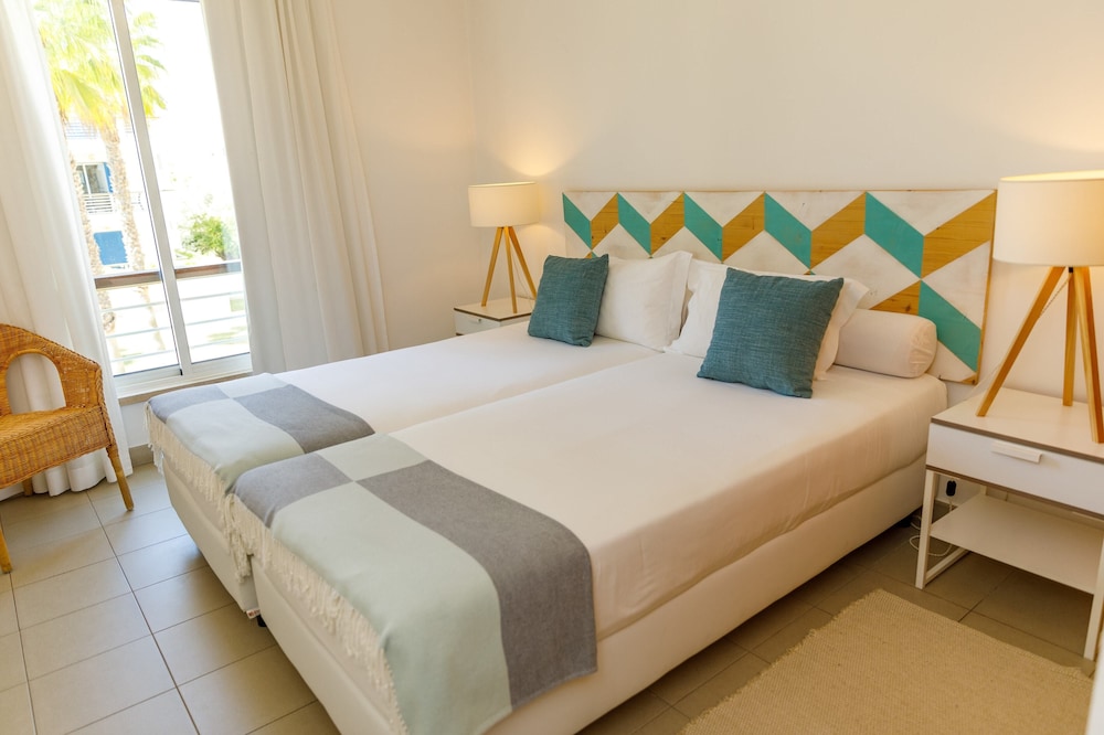 Marina Club Suite Hotel — Hotel rooms in Lagos, Faro