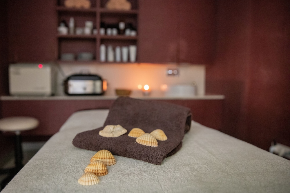 Marina Club Suite Hotel — Spa in Lagos, Faro