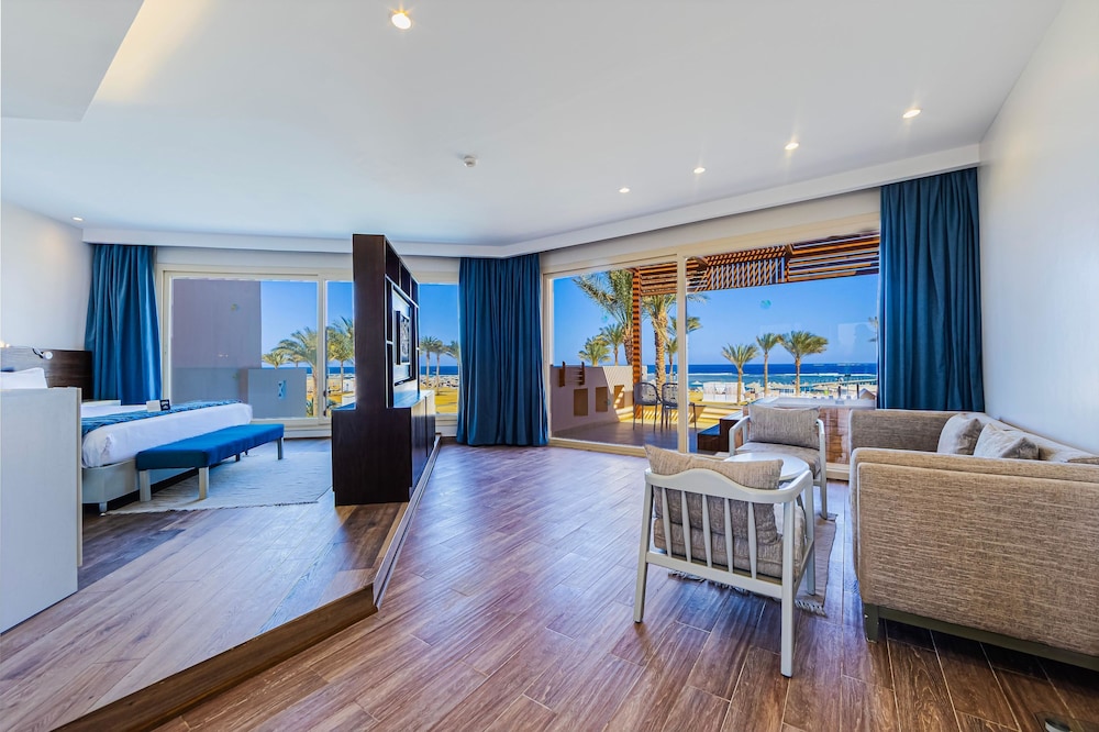 Sataya Resort Marsa Alam — Hotel rooms in Marsa Alam, Red Sea
