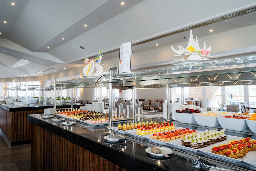SUNRISE Remal Resort - All Inclusive — Restaurant & bars in Sharm El Sheikh, Red Sea