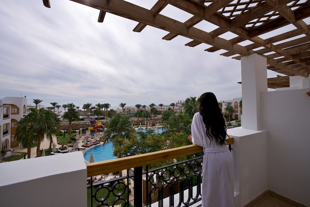 SUNRISE Remal Resort - All Inclusive — Swimming pool in Sharm El Sheikh, Red Sea