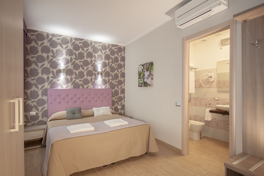 Rome King Suite — Hotel rooms in Rome, Lazio