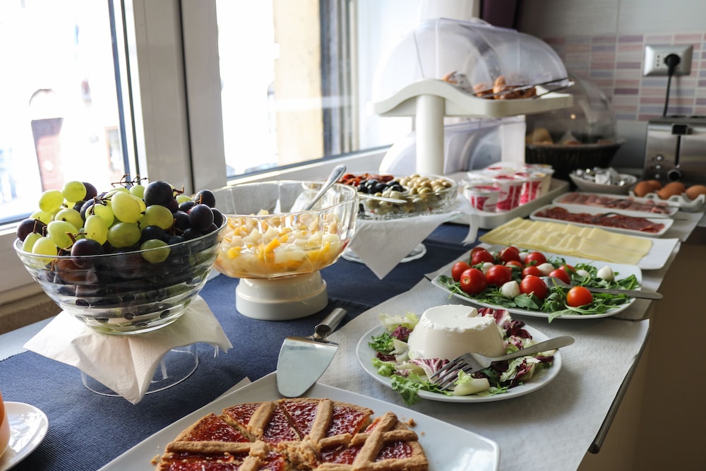 Rome King Suite — Restaurant & bars in Rome, Lazio