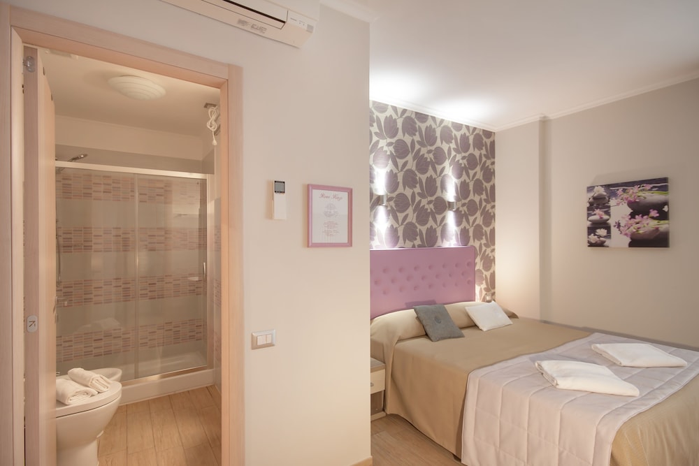 Rome King Suite — Hotel rooms in Rome, Lazio