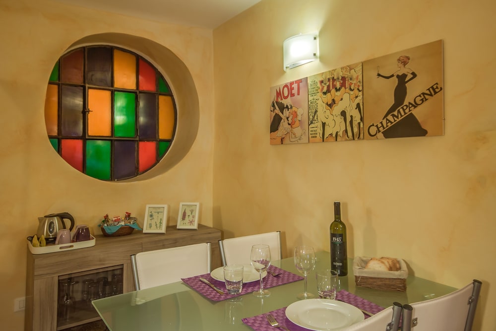 Rome King Suite — Restaurant & bars in Rome, Lazio