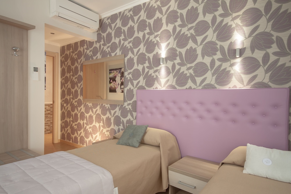 Rome King Suite — Hotel rooms in Rome, Lazio