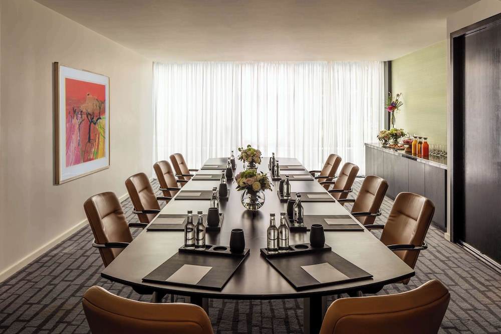Anantara The Marker Dublin - A Leading Hotel of the World — Restaurant & bars in Dublin, Dublin City